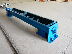 無中心軸干擾,對于輸送帶狀、易纏繞物料有特殊的優越性。